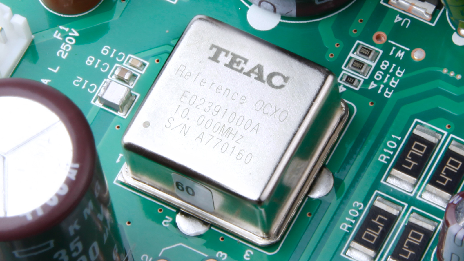 CG-10M | 特長 | TEAC - プレミアムオーディオ